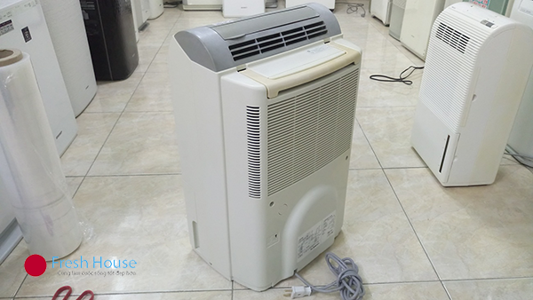 Sản phẩm máy hút ẩm Nhật bãi Sharp DW-K14FX có nhiều ưu điểm. Được nhiều gia đình lựa chọn